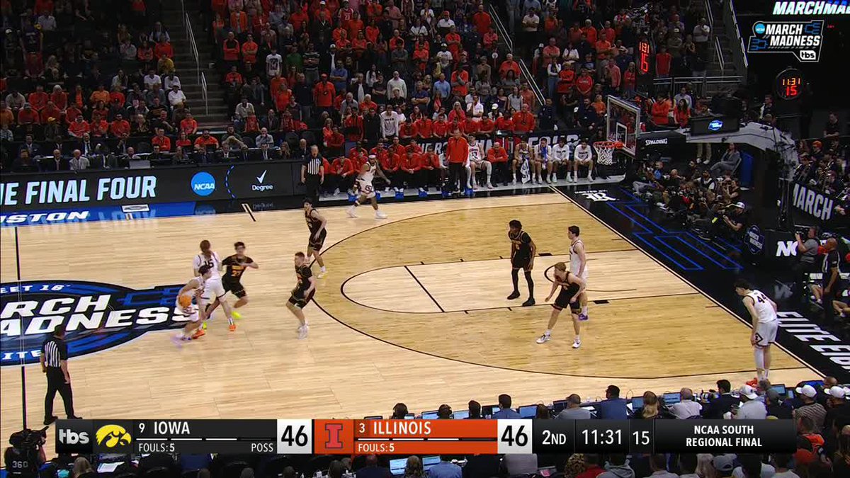 Stirtz gets a tough one to fall 🔥