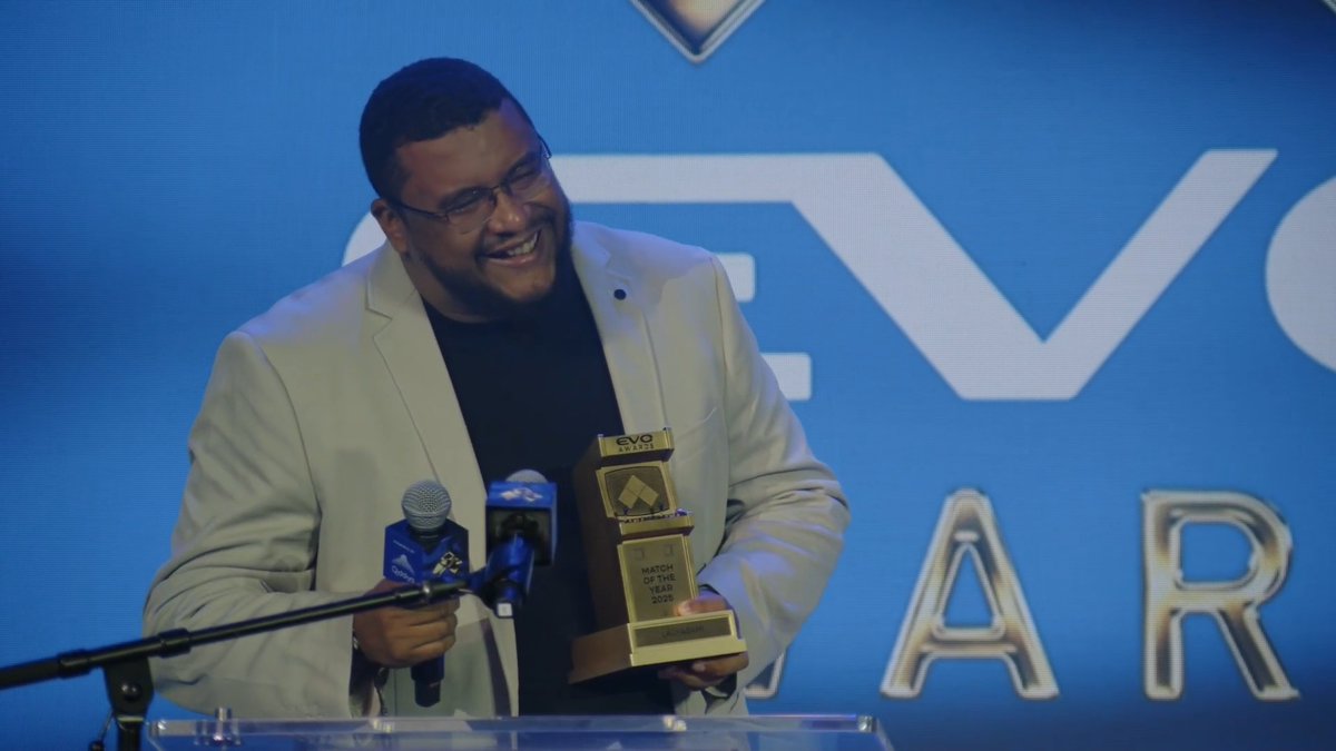 "I'm sure that all of Brazil and the world are watching this now, and I'm really happy to represent this moment." Lauyagami after winning Match of the Year at the second annual #EvoAwards.