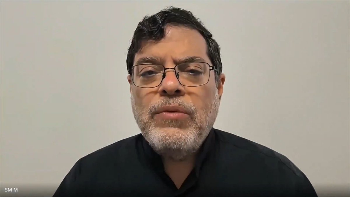 Absolute humiliation for the Pentagon. Professor Marandi exposes how the US military is stuck in the 20th century, making their aircraft carriers completely useless. He also explicitly warns that Arab states hosting US bases are now fully complicit in the murder of Iranians.