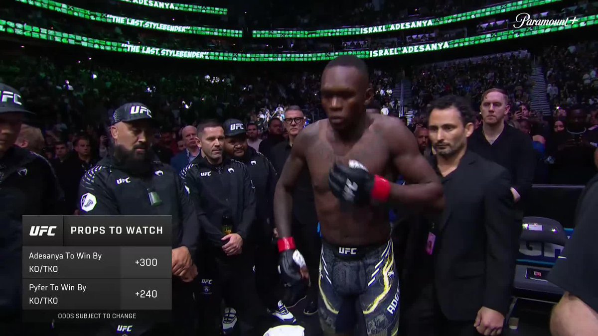 UFC fighter Israel Adesanya hits Oba Femi’s signature strut on his way to the Octagon. Oba “Mainstream” Femi 🔥