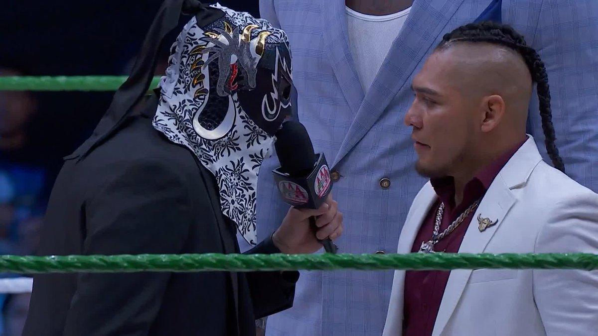 ¡RETO ACEPTADO! Penta vs. Hijo del Vikingo por el Campeonato Intercontinental de WWE este 11 de abril en CDMX #AAAReyDeReyes