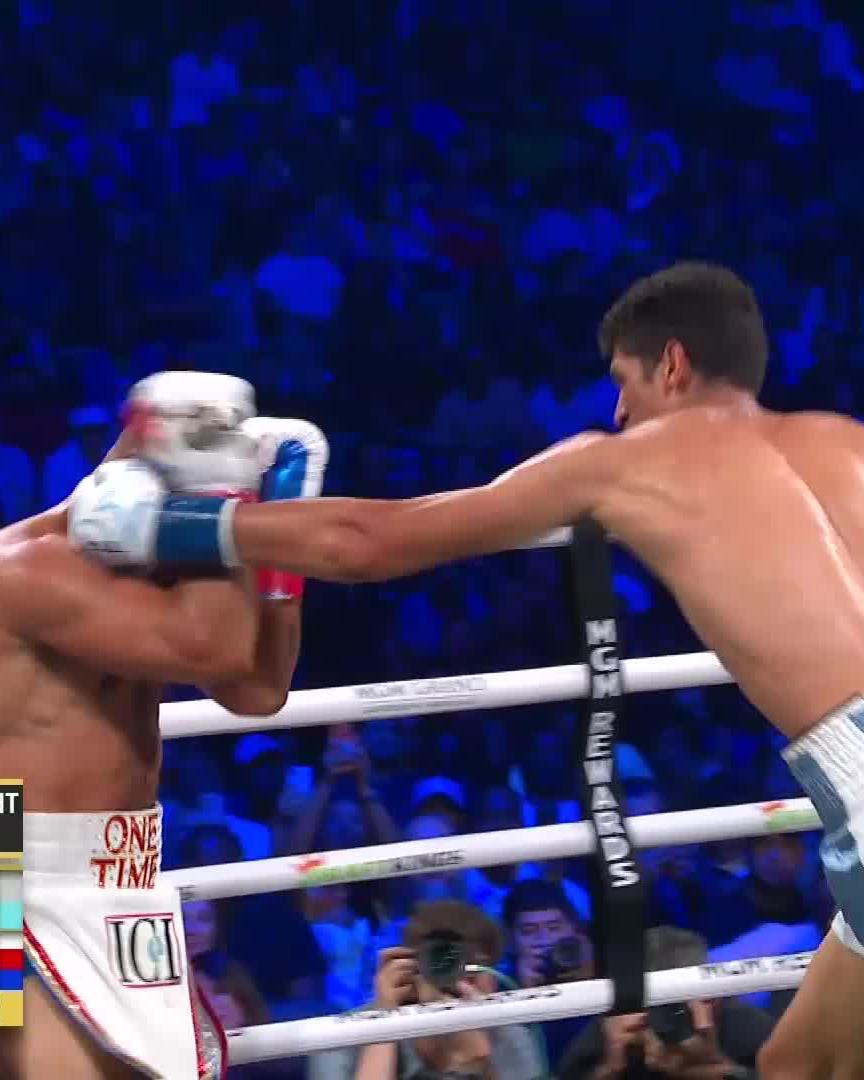 Despite Thurman landing a big left hand, Sebastian Fundora has Thurman bloodied and beaten in RD6. #FundoraThurman