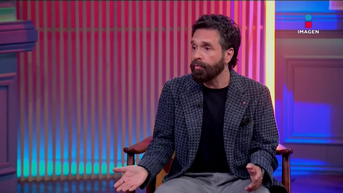 ENTRE LÁGRIMAS, #ReynaldoRossano 'El Papirrín' ACUSA a su exesposa de 4BUS4R de sus hijos y por esta razón sus hijos le dejaron de hablar. #ElMinutoSinCensura sábados 8 pm por el 3.1 de #ImagenTelevisión :
