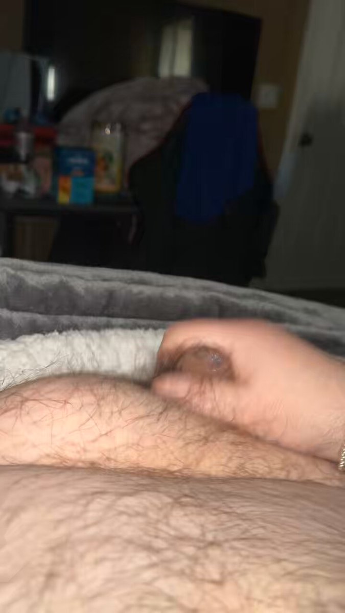 That nut felt so good!!! Should have been down someone’s throat or in someone!!! #chub4chub #chubs #gaychub #bearchub