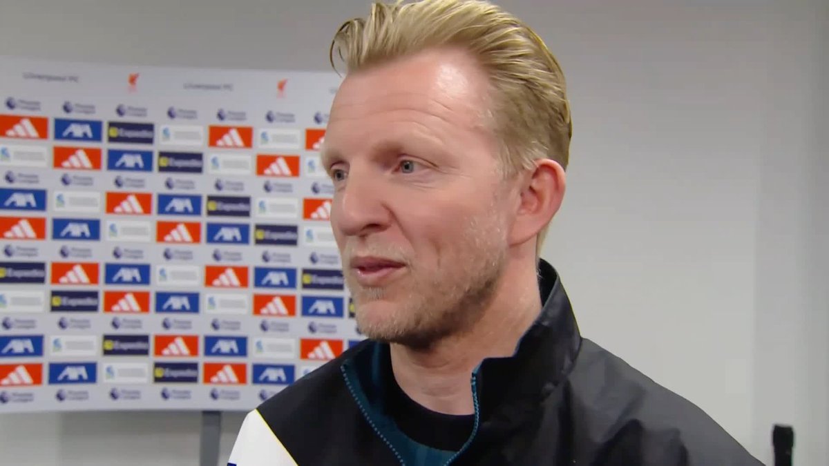 ''There are not many players in the world who have had such an impressive effect'' Dirk Kuyt on the legacy Mohamed Salah is leaving behind at Liverpool 🤝