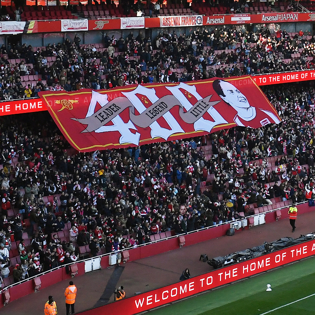 Kim seeing her tifo yesterday 🥹❤️