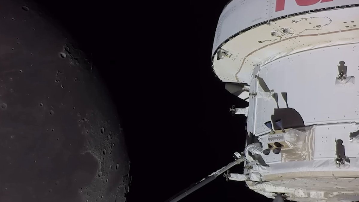 NASA Science is building the ultimate interplanetary survival guide with Artemis II: 🔬 Tracking astronaut health in deep space ☢ Studying radiation & its effects 🌑 Understanding the Moon’s environment Science is how we’ll explore, thrive & return safely, from the Moon to Mars and beyond: