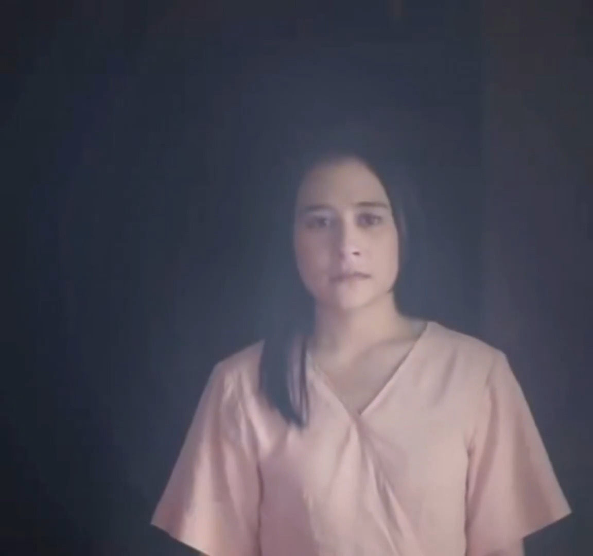 tetiba MD ngerilis deleted scene dari danur 2026 karakter development dari risa saraswati versi 2017 dan 2026. awal awal takut, lama lama wes biyasa. kenapa adegannya di-cut? ntahlah~