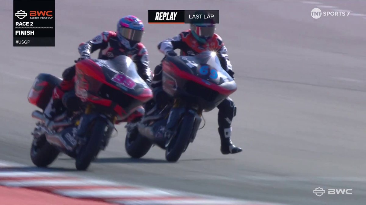 The most bizarre end to the second ever Baggers race 😳 McDonald makes a last corner move without realising he had a long lap penalty and the lost milliseconds on the lunge not only cost him the win but second place too... 💥 #MotoGP | #USGP | Live on TNT Sports and HBO Max