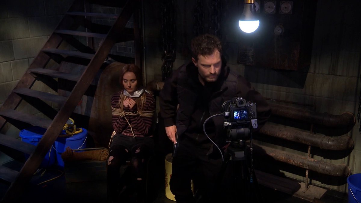 Jamie Dornan’s Hostage sketch on #SNLuk has me crying laughing.