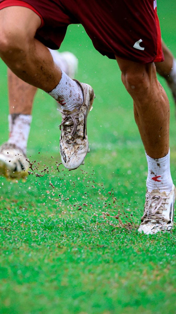 Bajo la lluvia también se entrena 🌧️👟