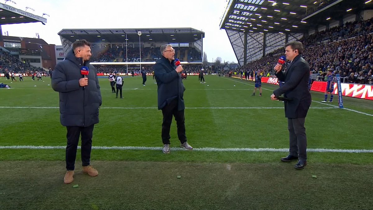 There's only one Rob Burrow ❤️ A wonderful moment at Headingley 🎶