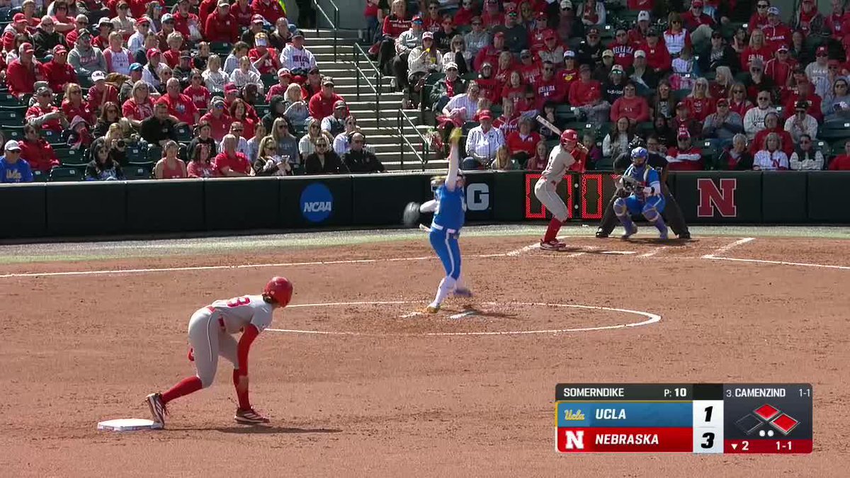 HANNAH CAMENZIND 3-RUN HOME RUN TO EXTEND THE LEAD ‼️ #NCAASoftball x 🎥 B1G+ / Nebraska Softball