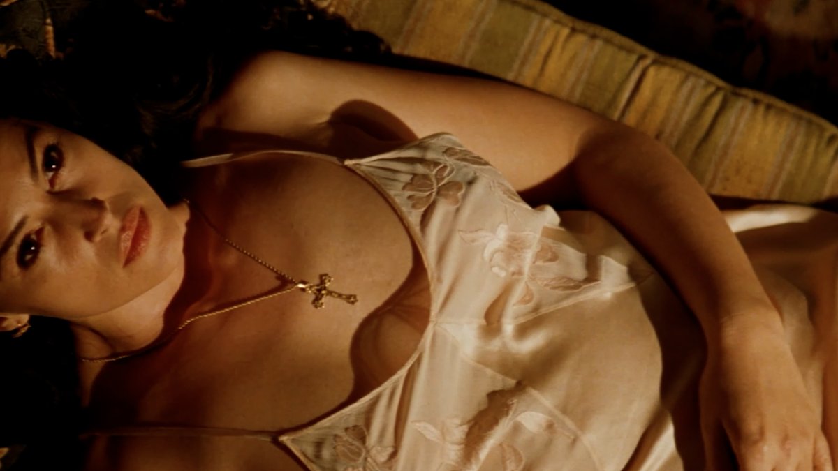 Malena was the first Monica Bellucci film I watched… and I still haven’t gotten over it. 💙 What was your first Monica Bellucci movie?