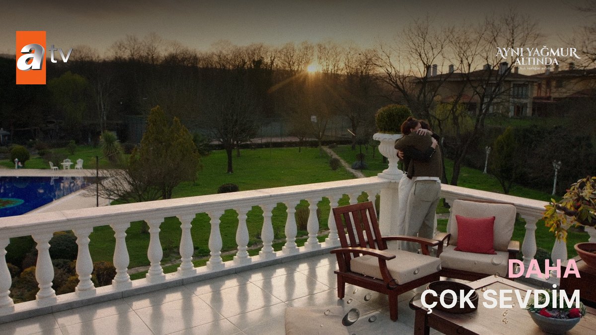 Rosa’nın Koray’a desteği... 🤍 "Ben bu Koray’ı daha çok sevdim." #AynıYağmurAltında atv