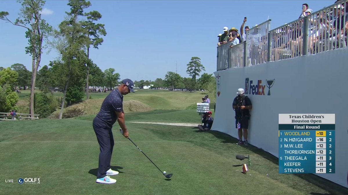 Gary Woodland just hit 196 ball speed on the golf course. 360 yard drive. Thats 5MPH faster than Bryson’s “Beefcake” year average when he added 40 pounds to get longer. Gary is doing this at 42 without looking noticeably different than he ever has.