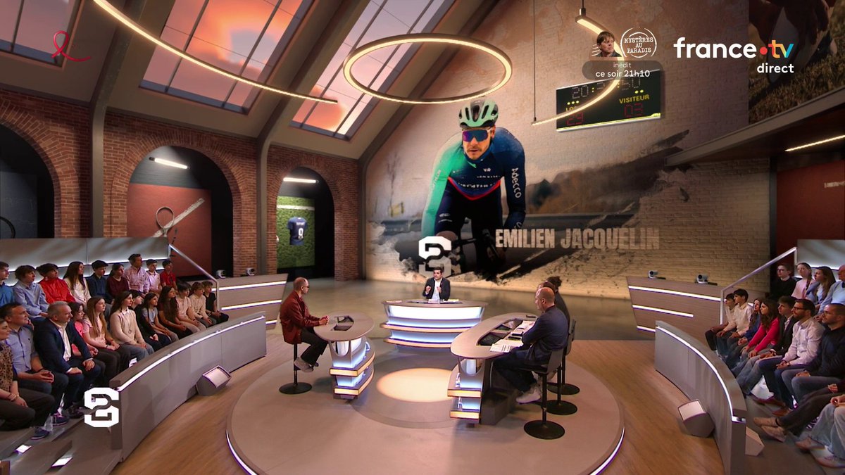 #Stade2 | 🗣️ « La première ambition est de me challenger» 🚴 Émilien Jacquelin, qui va passer du biathlon au cyclisme, veut sortir de sa zone de confort 📺 Stade 2 en direct :