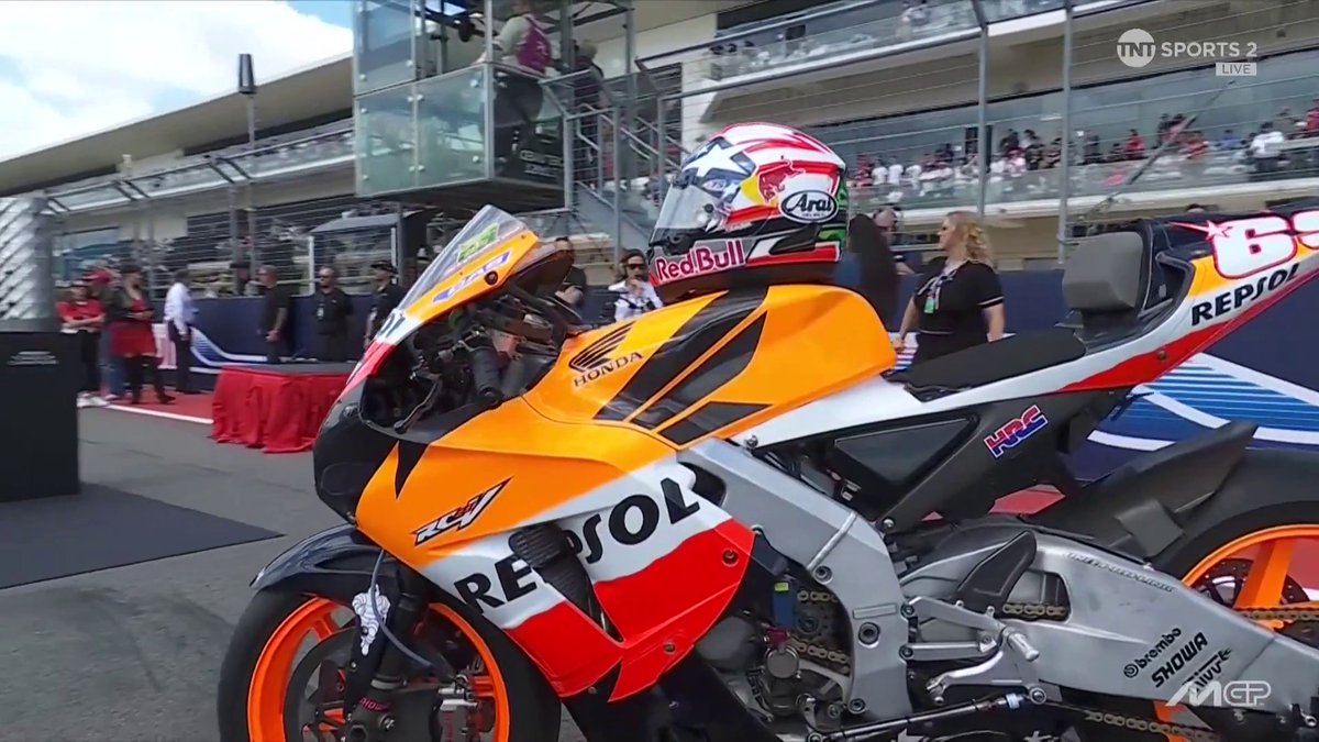 Nicky Hayden's bike proudly on display at COTA ♥ The team reminiscing on what a wonderful man he was 🙏 #MotoGP | #USGP | Live on TNT Sports and HBO Max