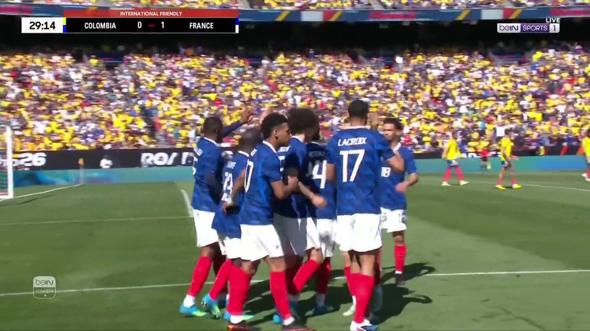 ديزيري دوي يفتتح التسجيل للمنتخب الفرنسي في شباك المنتخب الكولومبي #مباراة_ودية
