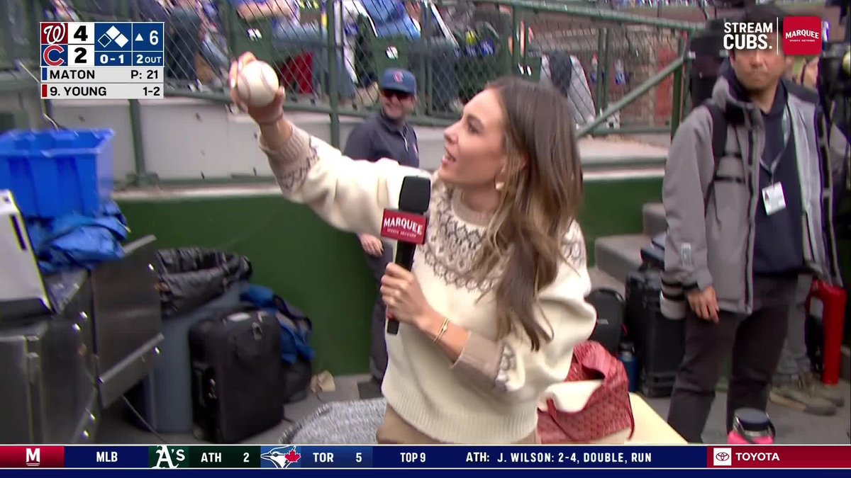 .Taylor McGregor knows better than to give a ball to a Cardinals fan 🤣