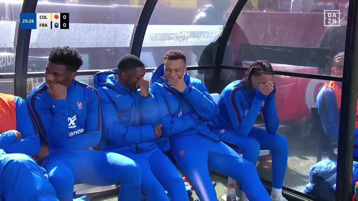 France are destroying Colombia and they still have these guys on the bench😭😭😭