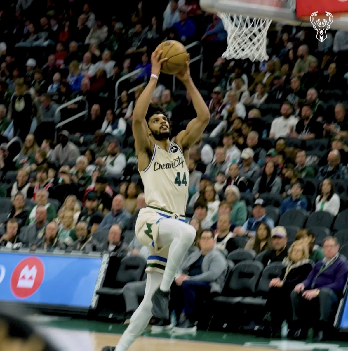 🍪 ➡️ two-hand slam.