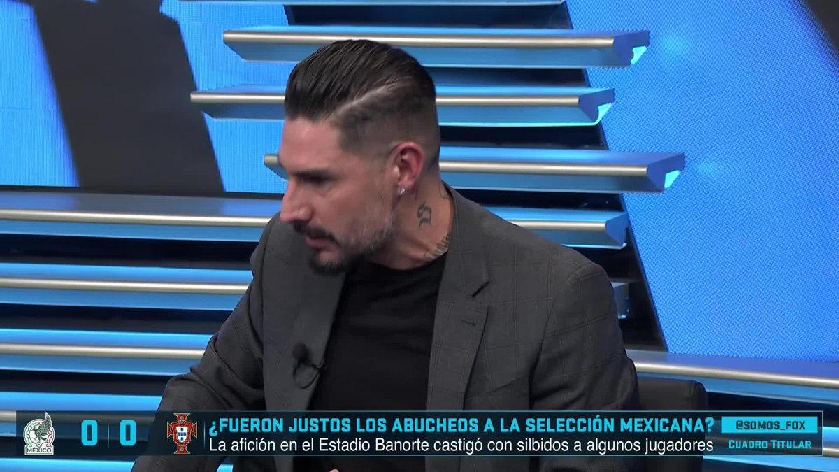 "LOS QUE FUERON AL AZTECA SON UNOS PALEROS" Israel Lopez y Yosgart Gutierrez están en contra de los abucheos a la #SeleccionMexicana. #CuadroTitular
