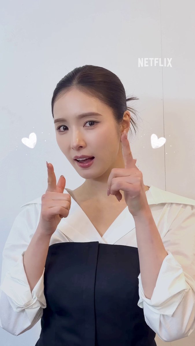 [단독] <휴민트> 넷플릭스 상륙 영화 <휴민트>, 4월 1일 넷플릭스에서 단독 스트리밍.