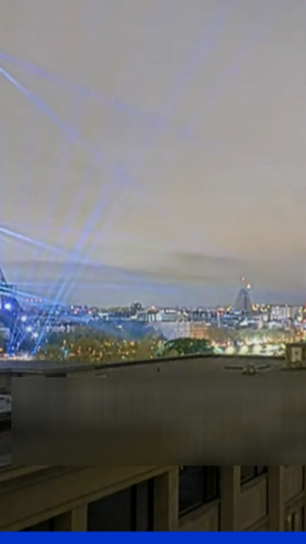 La Tour Eiffel s'illumine pour le grand retour de Céline Dion