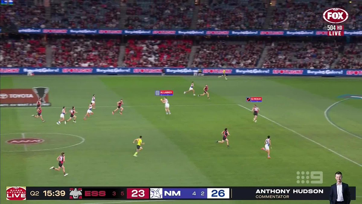 "Surely that is not the message to your centre half-back playing on the opposition's best key forward." Jimmy Bartel on the alarming vision of Ben McKay, amid the 'disconnect' in Essendon's defending. #9FootyClassified | Watch on 9 & 9Now 🖥️