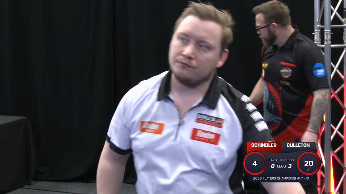 AND HE'S AWAY! 😅 After missing his first 20 darts at double in the match, Martin Schindler has finally picked up a leg against Niall Culleton! 📺 #PC7