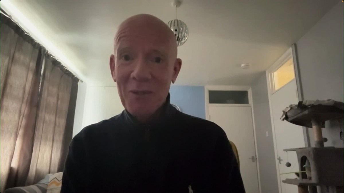 "VAR is a poisoned chalice" Dermot Gallagher discusses a survey conducted by the Football Supporters' Association, which found that three-quarters of Premier League fans are against the use of VAR 📺