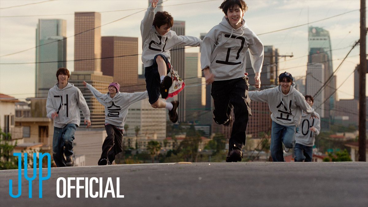 KickFlip(킥플립) "눈에 거슬리고 싶어 (Eye-Poppin’)" M/V Teaser 1 KickFlip The 4th Mini Album "My First Kick" 2026.04.06 6PM (KST) Release! #KickFlip #킥플립 #My_First_Kick #눈에거슬리고싶어