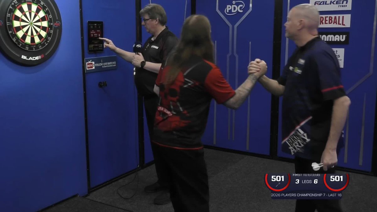 SUPERB FROM SEARLE! 🔥 Ryan Searle storms through to the PC7 quarter-finals! Heavy Metal averages 104.5 to defeat Raymond van Barneveld 6-3, pinning 60% of his double attempts in the process! 📺 #PC7
