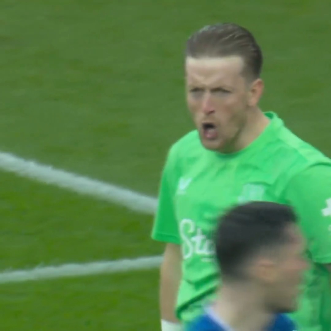 "He's having his own save of the season competition!" 🤯 We'll be watching Jordan Pickford's 2025/26 highlight reel for a while to come.