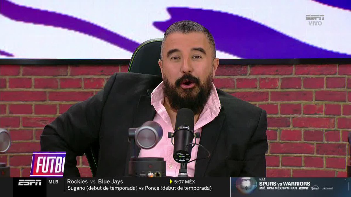 "Que la afición siga abucheando, tiene TODO el derecho" 💥 Para Álvaro Morales, la afición tiene todo el derecho de quejarse por los malos momentos del TRI 🇲🇽