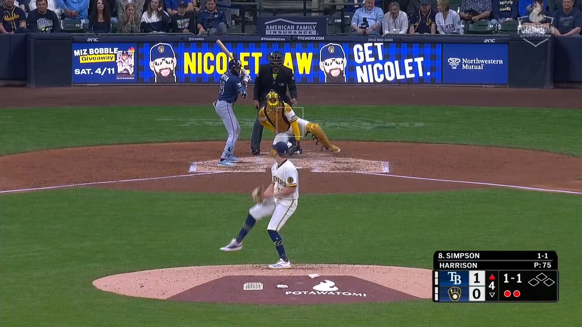 Heck of a play by Luis Rengifo to end the fourth ‼️