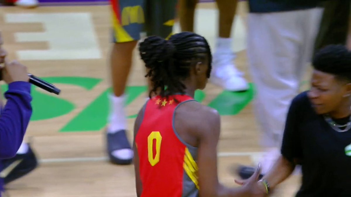 Tennessee commit Oliviyah Edwards dunks on her first attempt in the Sprite Jam Fest Dunk Contest 😲 SportsCenter NEXT