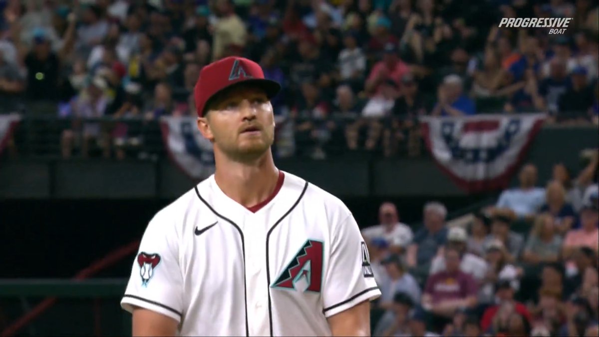 IMMACULATE INNING FOR MICHAEL SOROKA! 10 strikeouts through 5 innings in his Arizona Diamondbacks debut!