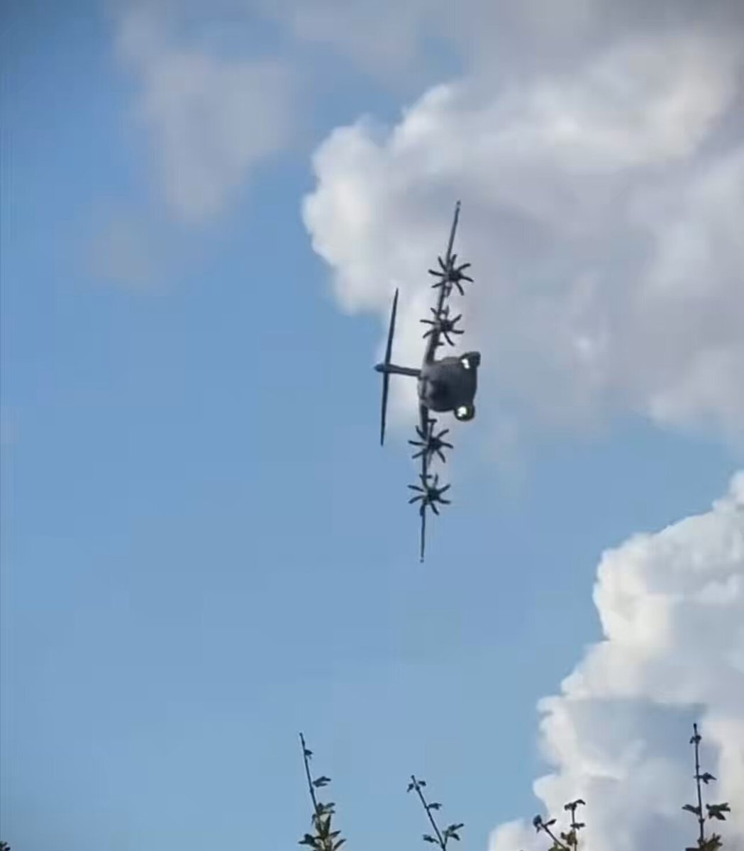 Air show at Chartres, 2025 🩵🩵🩵 Do you recognize this aircraft ? . . . 🎥©️Brogard Design