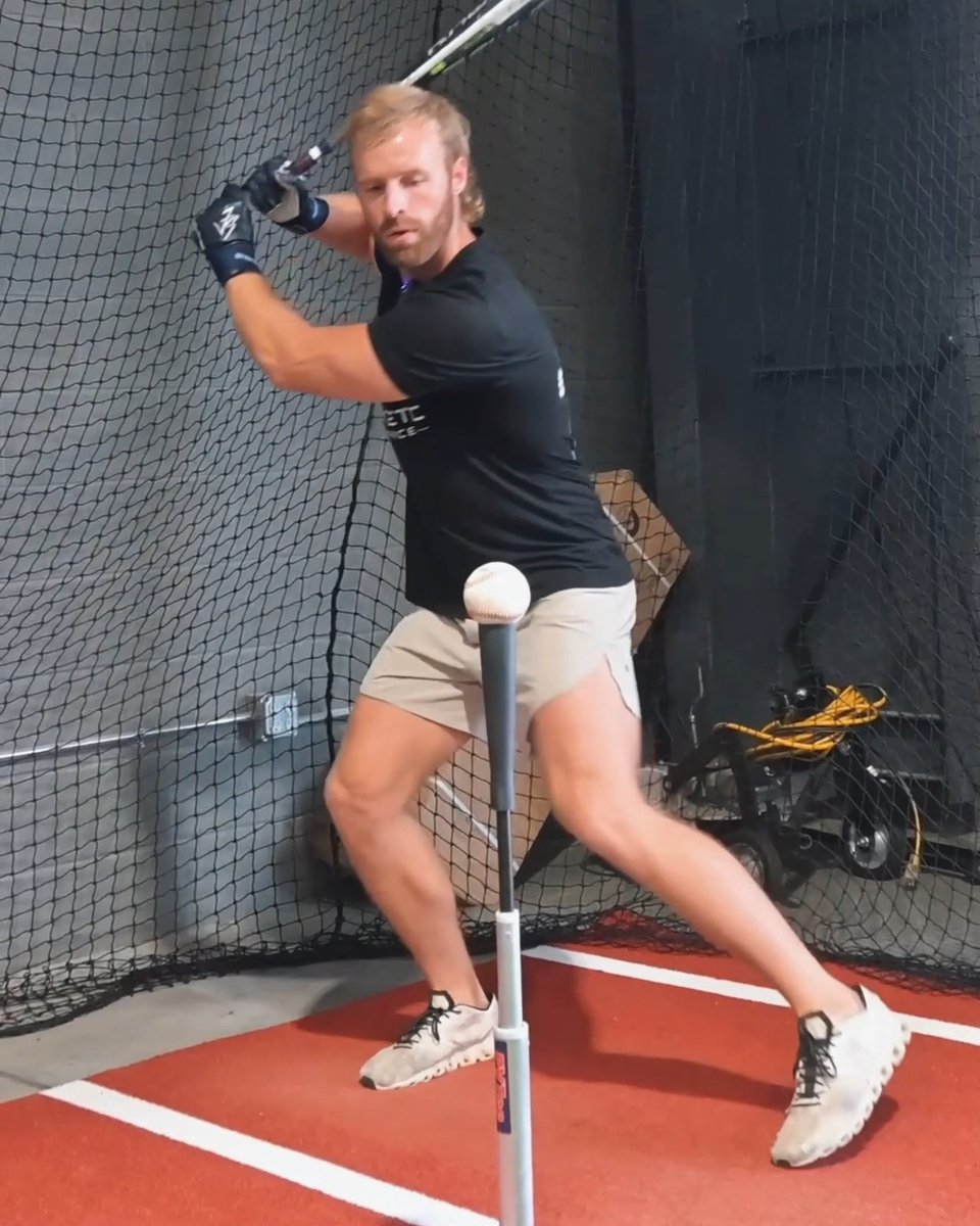 POV: Batting practice with dad hits different (via biggycookthebook/TT)