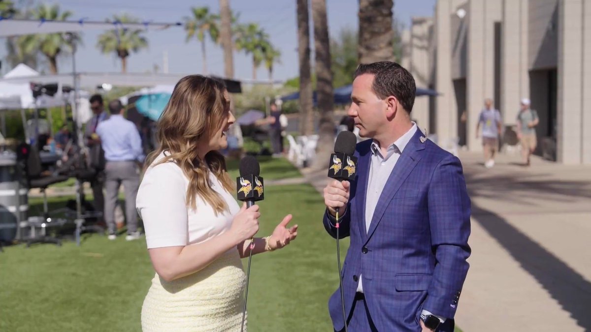 "To me, no-brainer. I think it's pretty obvious, people know this, if you're a quarterback who is available, you want to get to Minnesota." - @rapsheet on the #Vikings signing Kyler Murray 📺: