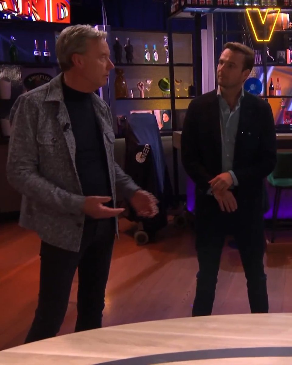 In de Wandelgangen met Valentijn Driessen: 'Ik vind Max Verstappen een beetje een jankerd!' 😮😮 #vandaaginside