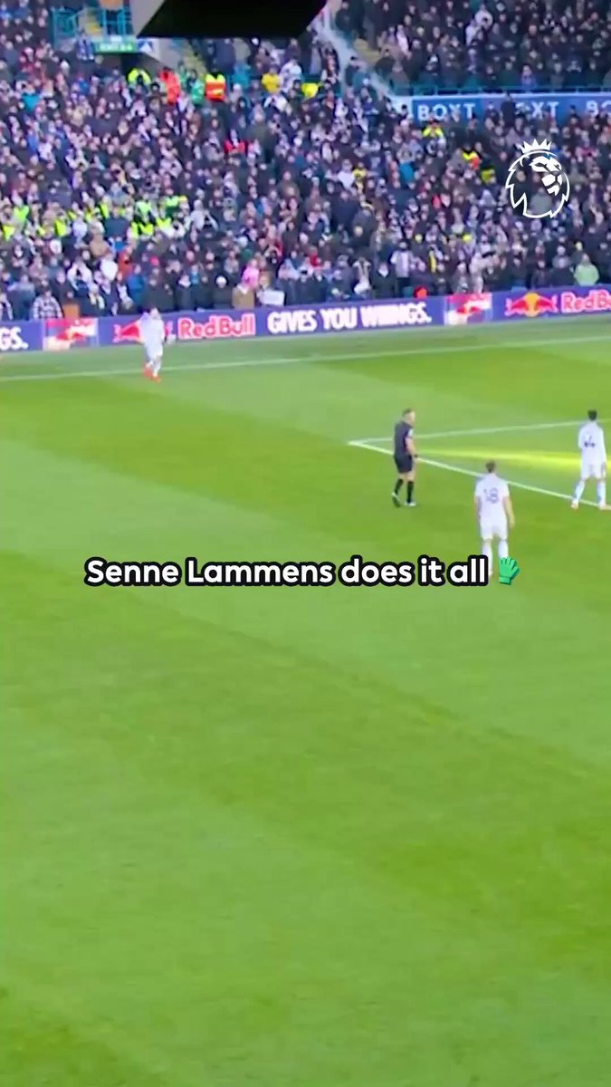 Senne Lammens is the complete goalkeeper 🧤