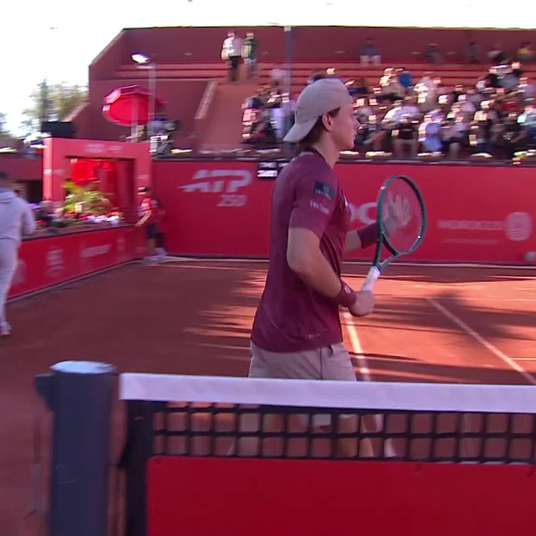 Lightning strikes twice ⚡ In a 3-hour battle, Buse gets his first tour win since defeating Berrettini in Rio - this time in Marrakech. #GrandPrixHassanII