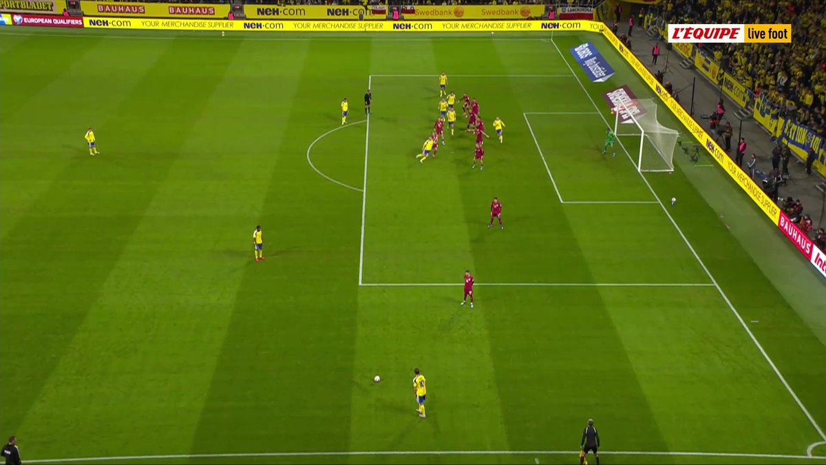 🇸🇪-🇵🇱 Gustaf Lagerbielke coupe la trajectoire et redonne l'avantage à la Suède dans cette finale de barrages ! Le direct sur L'Équipe live foot > #lequipeFOOT