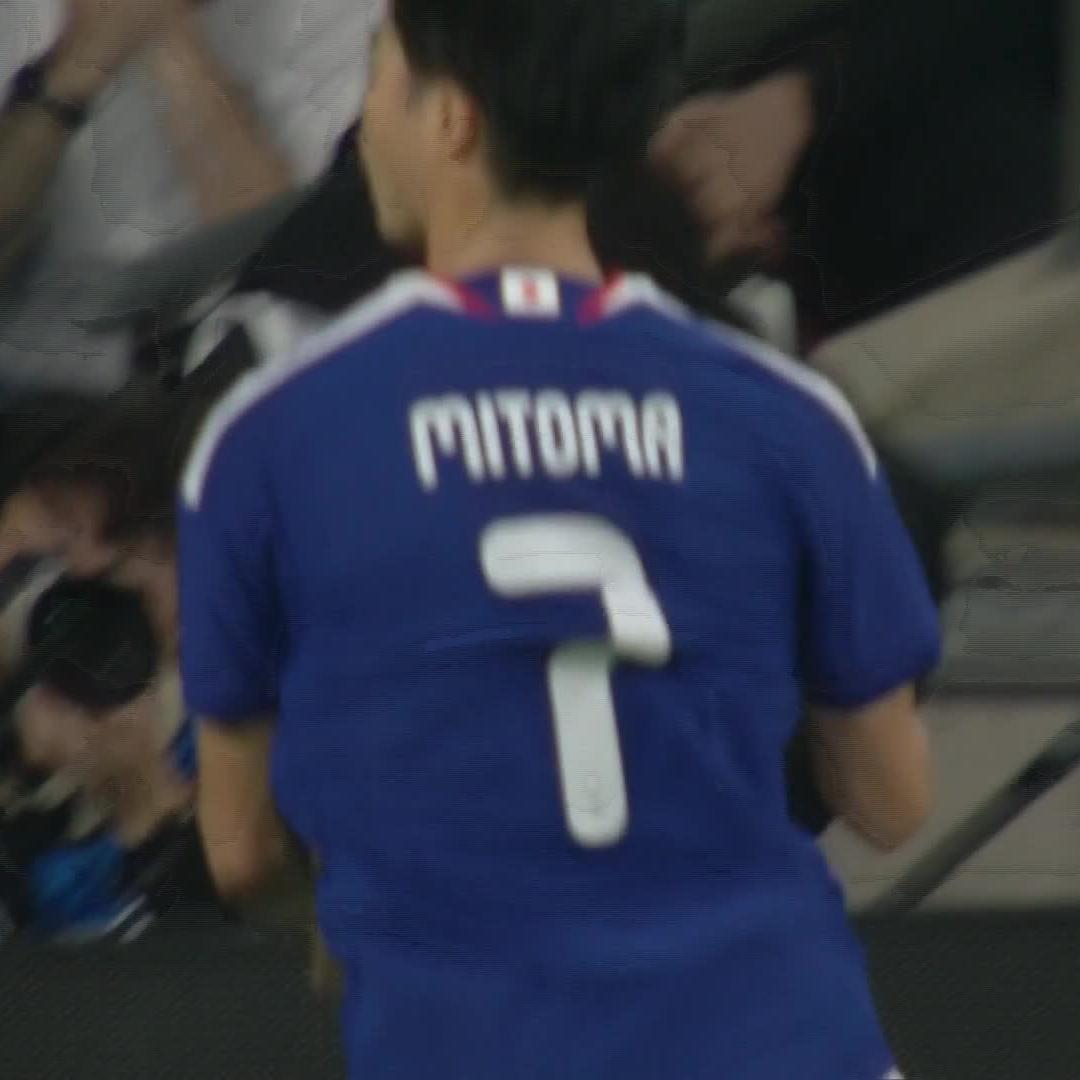 Japan catch Cole Palmer napping 💤 Kaoru Mitoma gives his country the lead in London 🇯🇵 📺 Stream on DStv: #SSFootball