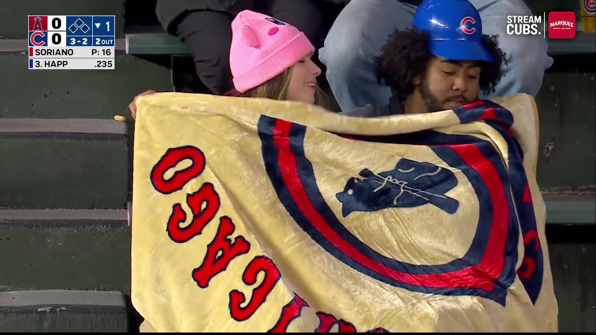 Send this to someone you'd snuggle up with Wrigley Field 🫶