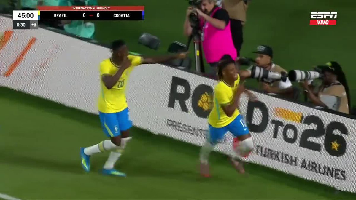 🔥🇧🇷 GRAN CONTRAATAQUE DE BRASIL Y LE ESTÁ GANANDO 1-0 A CROACIA.