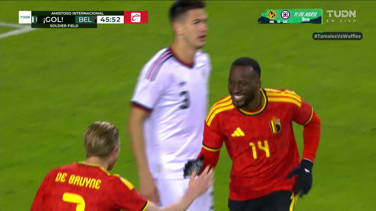 El Tala Rangel encoge los brazos a lo Jesús Corona. Memo Ochoa lo hubiera atajado y México seguiría ganándole a Bélgica.